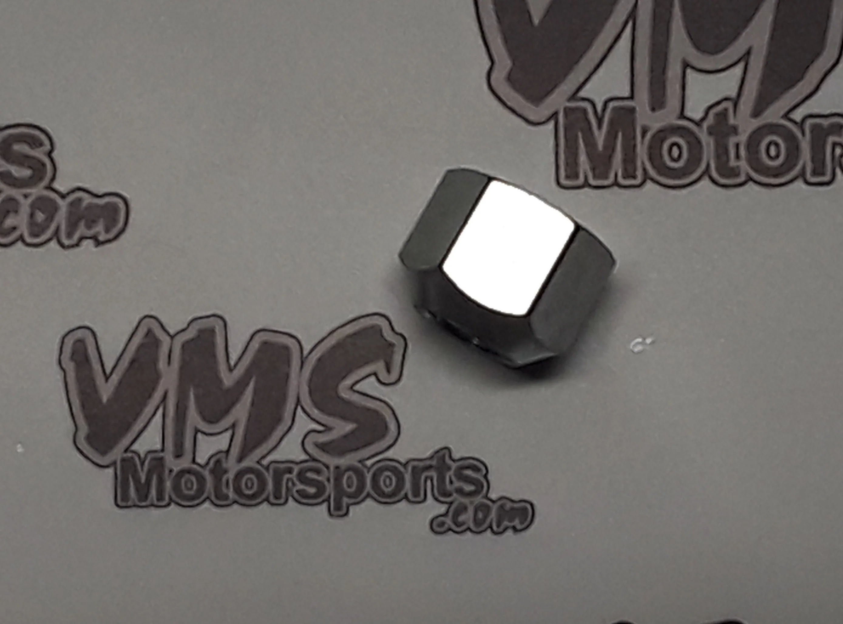 Legends Light Weight Lugnut Silver or Black